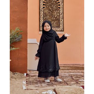 (Category: ) located in . Submitted by siti792 (Listing ID 1337806181, Image 1). Description: .