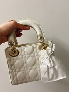 （分類：）位於 。 由 kkkat23 提交（商品編號 1337888238，圖片 1）。簡介： 。