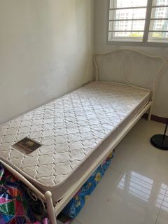 (Category: ) located in . Submitted by mdfadli46 (Listing ID 1337765795, Image 1). Description: .