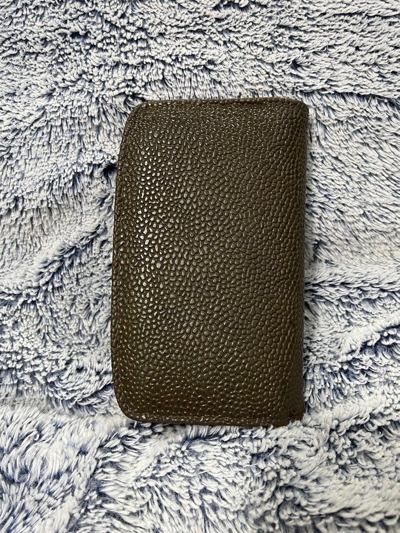 mulberry (Category: Luxury Bags & Wallets) located in Calamba. Submitted by thriftingoverload (Listing ID 1337761852, Image 3). Description: plus shipping fee.