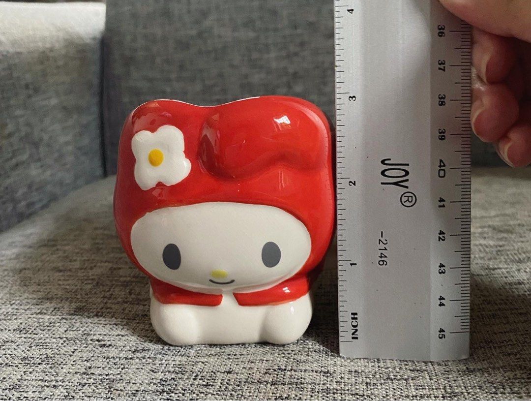 My Melody mini ceramic mug (Category: Dinnerware & Cutlery) located in Cainta. Submitted by pomocha (Listing ID 1337829015, Image 2). Description: 🍀Please do not purchase if sensitive to natural minor flaws in the ceramic like paint imperfections Feel free to message me for any further questions or pictures of the item.