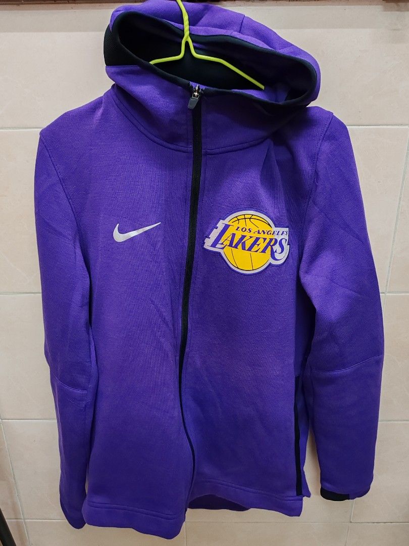 Nike NBA Lakers warm up jacket men small Carousell