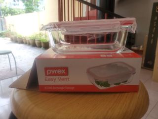 (Category: ) located in . Submitted by mamagaragesale (Listing ID 1337845772, Image 1). Description: .