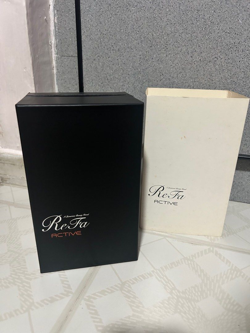 Refa Active (Category: Body Care) located in Singapore. Submitted by huiyuju (Listing ID 1337896253, Image 1). Description: Selling because I have too many devices. In good condition as I hardly use. Please note the there is some stains on the pouch. See 3rd photo https://www.refa.net/en/refa_active/active_wf/.