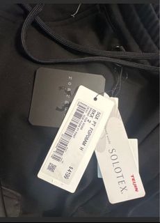 （分類：）位於 。 由 fylee_eeyore 提交（商品編號 1337784858，圖片 1）。簡介： 。