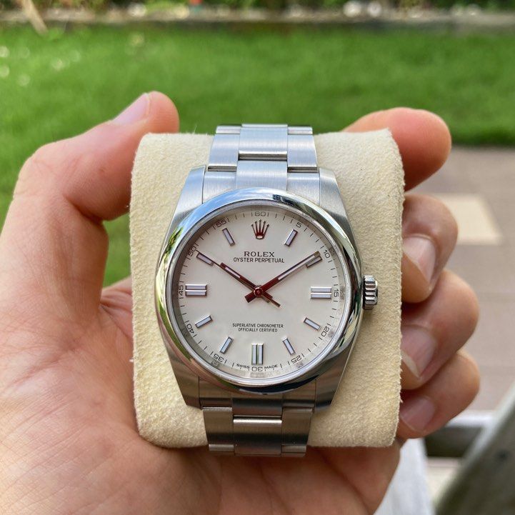 Rolex Oyster Perpetual 36 (116000) White (Category: Watches) located in Singapore. Submitted by derloveshack (Listing ID 1337771978, Image 1). Description: Full set plus authentication receipt. Arrange for viewing if interested. Thank you. Rare. https://youtu.be/h6F-ybfU29E?si=5Fm0V6w3QEiklJIy.