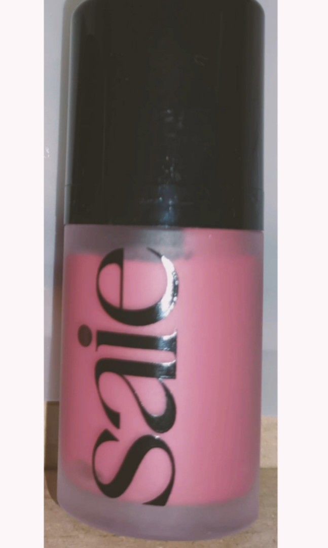 Saie Dew Blush - Chilly (Category: Makeup) located in Davao. Submitted by greendaylover (Listing ID 1337767007, Image 2). Description: 7ml - Brand New and Never Opened 🫶 Saie Dew Blush in shade Chilly Price firm ✋️.