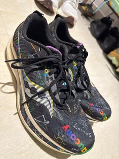 (Category: ) located in . Submitted by fennxx (Listing ID 1337933029, Image 1). Description: .