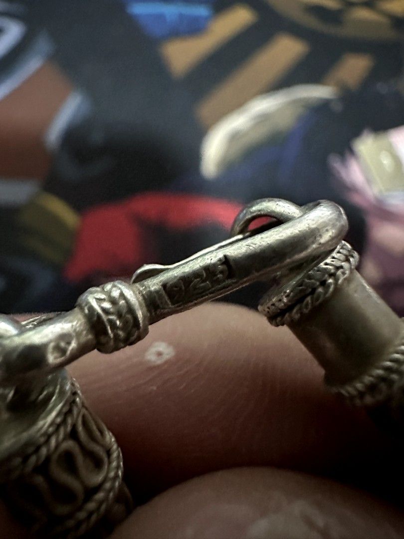 Silver 925 Balinese Snake Chain necklace (Category: Jewelry) located in Manila. Submitted by phermenious (Listing ID 1337902289, Image 3). Description: Balinese 925 silver Necklace: 53.2 Grams 5mm 19.7 Inches Swap offer ka plus Add (Buyer handle SF) OR Sell: 4.5k (Buyer handle SF).
