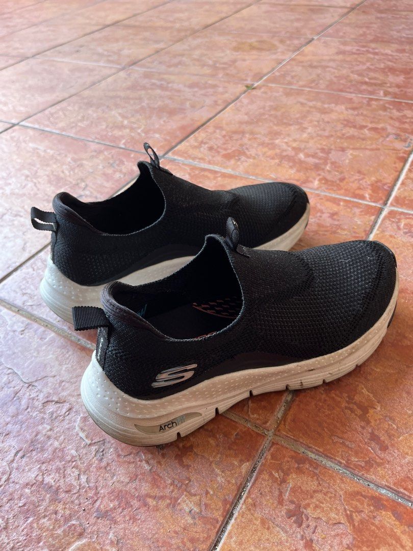 Sketches walking shoes movingoutsale skechers black