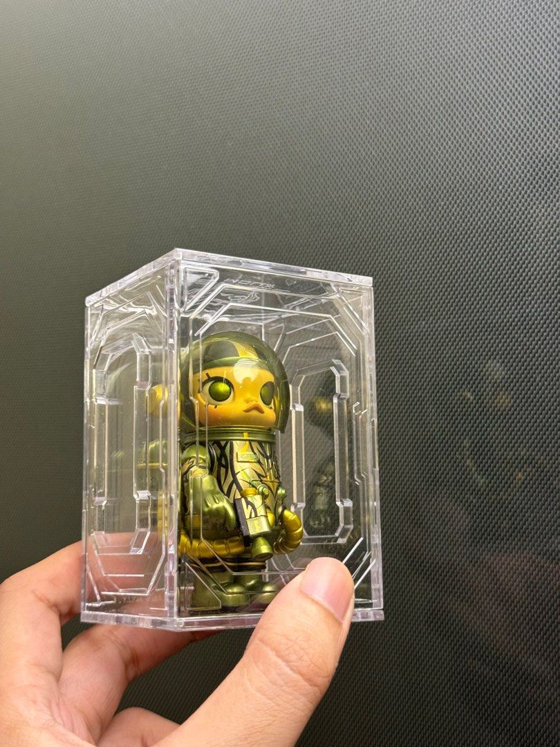[PRICE DROP! ON-HAND] Space Molly 100% Pop Display Box (Category: Designer & Blind Box Toys) located in Makati City. Submitted by flash619 (Listing ID 1337803974, Image 2). Description: ON-HAND/SEALED Space Molly 100% Display Box 140/pc 800/6pcs 1200/10pcs LOC: Makati, Pasay MOP: GCash, BPI Bank Transfer DEL: Lalamove, Grab Express, LBC** **buyer shoulder’s shipping fee Shop with confidence! Check out my profile for reviews and other products!.