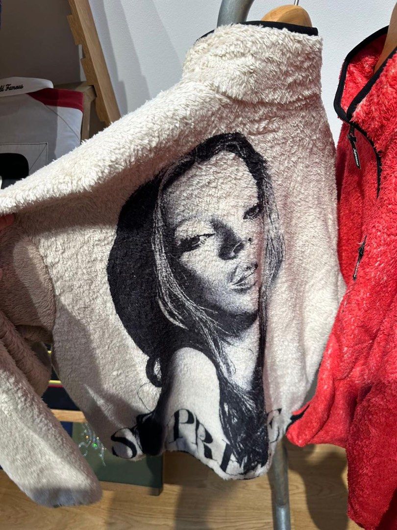 Supreme Kate Moss Fleece Jacket, Men's Fashion, Tops & Sets