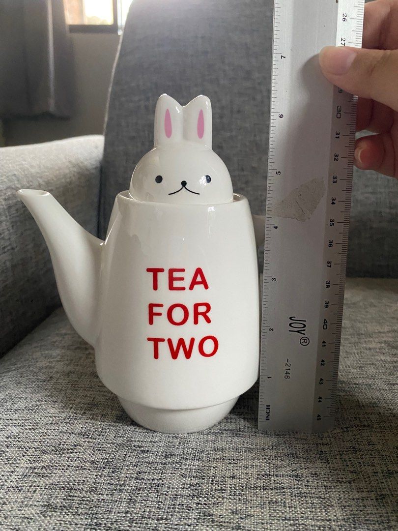 Tea For Two Rabbit Tea Pot Cup Set (Category: Coffee & Tea Tableware) located in Cainta. Submitted by pomocha (Listing ID 1337831300, Image 3). Description: ‼️Please read carefully before purchasing‼️ 🍀There are minor flaws on the tea cups- please see final image for the flaw/chipped tea cup rim 🍀What you see is what you get Feel free to dm me for further questions or pictures of the items .