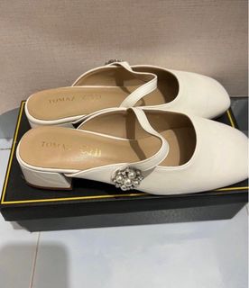 (Category: ) located in . Submitted by preloved.aal (Listing ID 1337768116, Image 1). Description: .