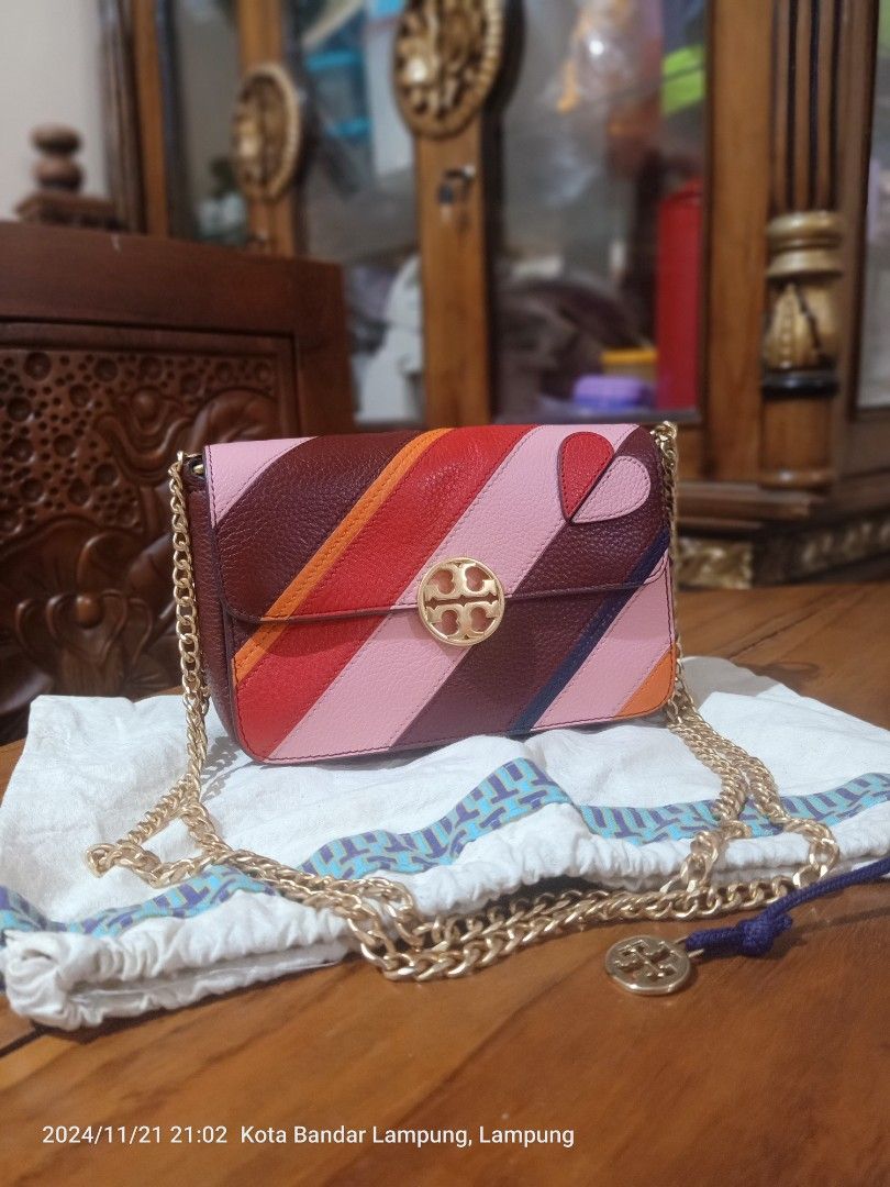 Tory burch chelsea applique outlet