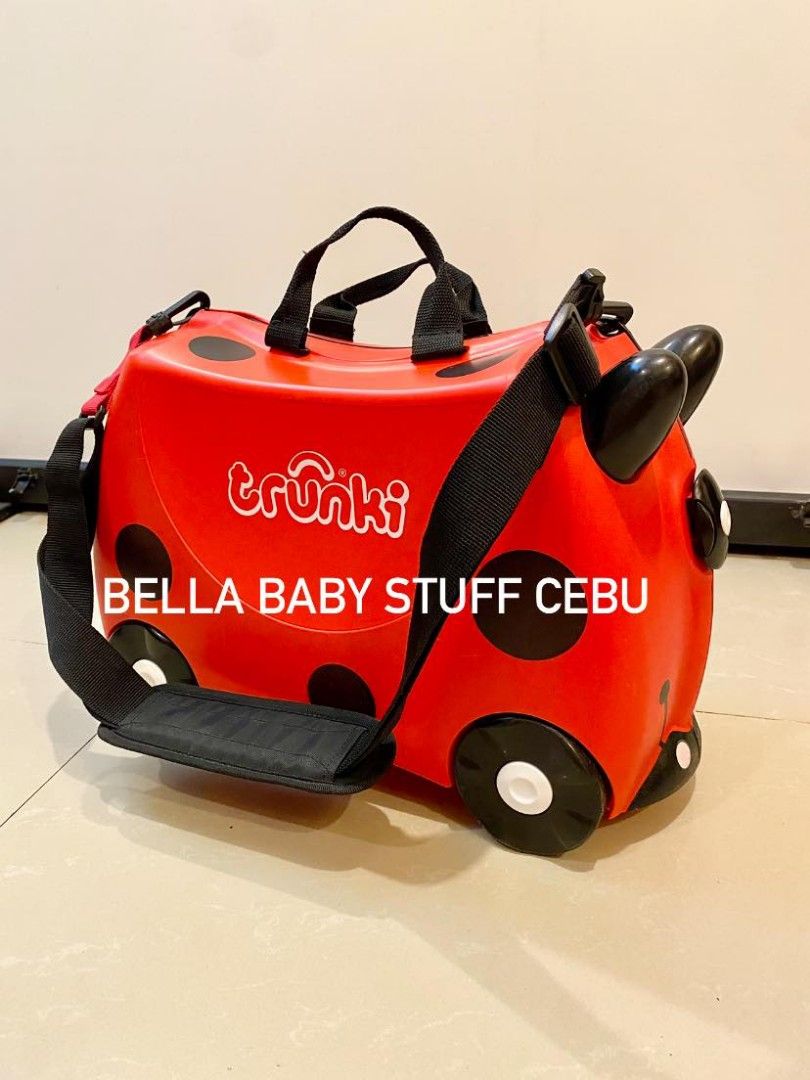 trunki Harley The Lady Bug (Category: Other Babies Going Out Needs) located in Cebu City. Submitted by bellababystuffcebu (Listing ID 1337866848, Image 1). Description: trunki Harley The Lady Bug Preloved in very good condition w/ Pull along handle Please see video for reference https://fb.watch/w0oH7CuC5-/? PICK UP TALISAY | DELIVERY BUYERS EXPENSE Locking catches Elastic straps inside Two carry handles Inside compartment Ladybug pattern Dimensi