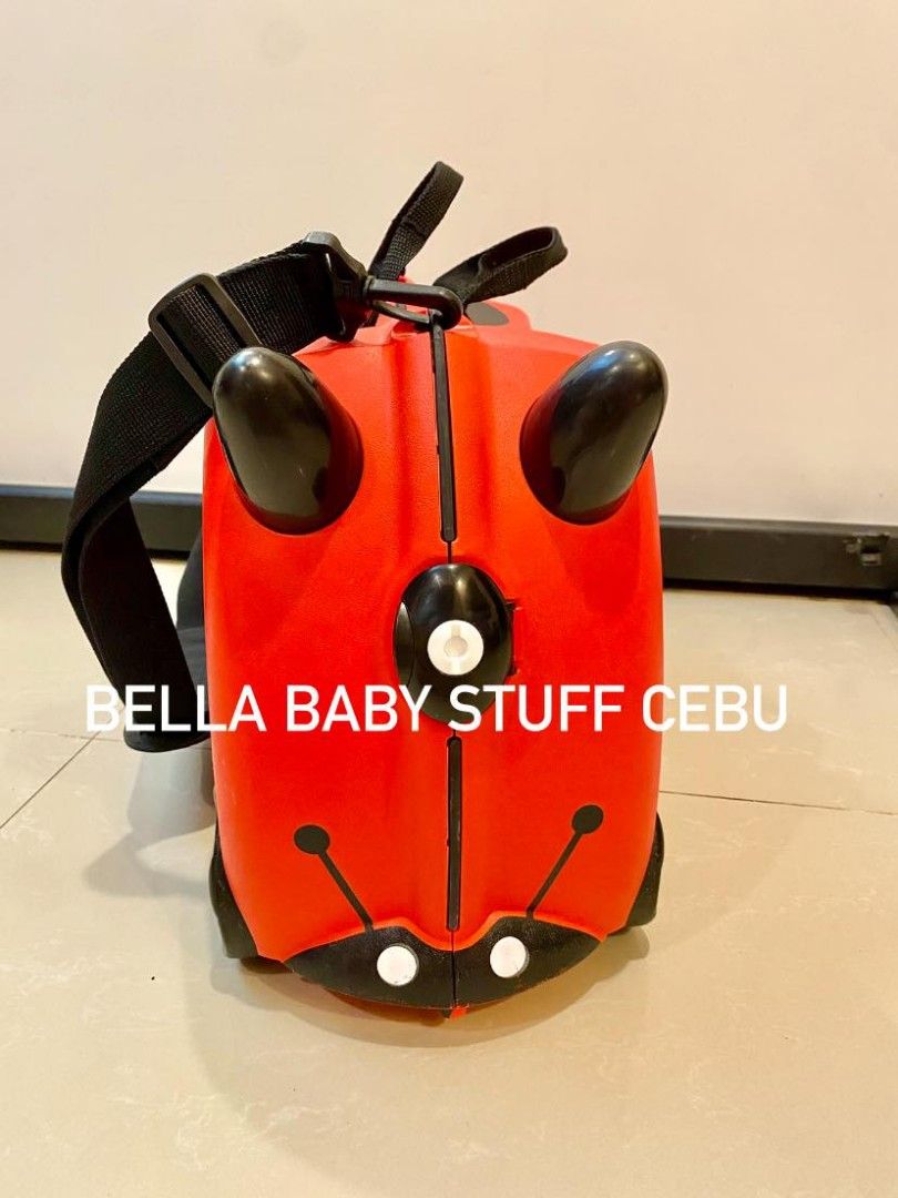 trunki Harley The Lady Bug (Category: Other Babies Going Out Needs) located in Cebu City. Submitted by bellababystuffcebu (Listing ID 1337866848, Image 2). Description: trunki Harley The Lady Bug Preloved in very good condition w/ Pull along handle Please see video for reference https://fb.watch/w0oH7CuC5-/? PICK UP TALISAY | DELIVERY BUYERS EXPENSE Locking catches Elastic straps inside Two carry handles Inside compartment Ladybug pattern Dimensi