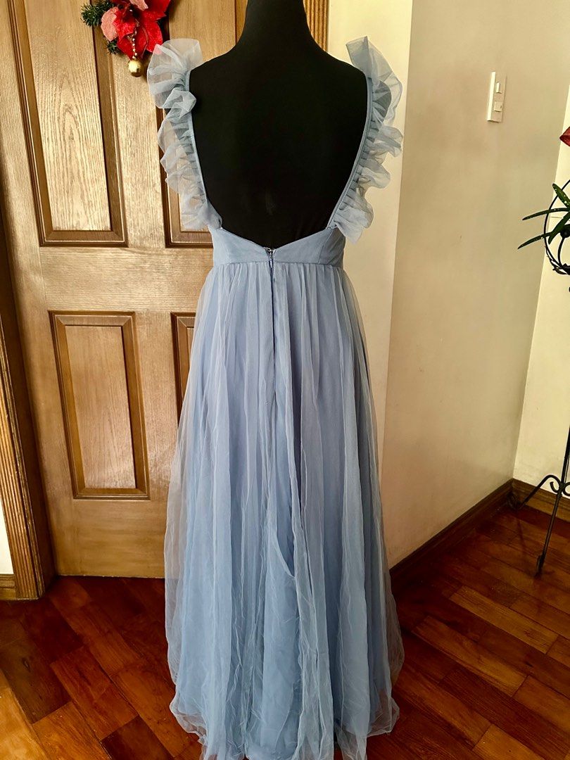 Tulle Gown in Dusty Blue (Category: Evening dresses & gowns) located in Pasig City. Submitted by patzaparador (Listing ID 1337829498, Image 3). Description: Tulle bridesmaid gown. Used once Bust 36 (padded gown) Waist 29-30 Rent- P1,000 (with P500 security deposit) Sale- P2,500.