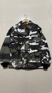 （分類：）位於 。 由 thy2199 提交（商品編號 1337899209，圖片 1）。簡介： 。