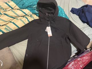 （分類：）位於 。 由 olandoto0914 提交（商品編號 1337993566，圖片 1）。簡介： 。