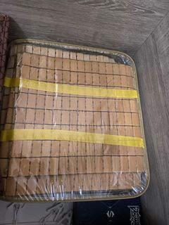（分類：）位於 。 由 silvia1316 提交（商品編號 1338100666，圖片 1）。簡介： 。