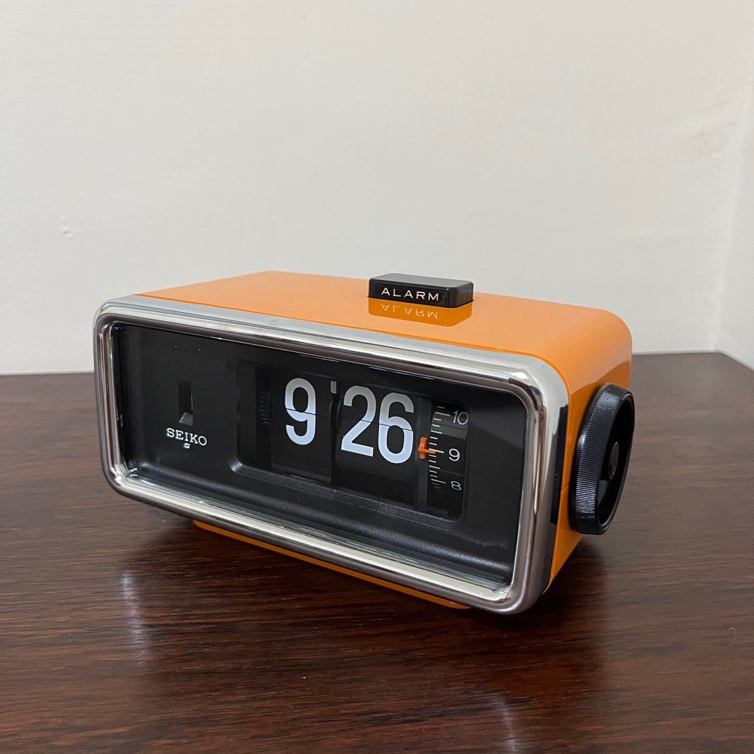 稀少 昭和55年 SEIKO DP 679 翻頁鐘 精工 古董鐘 （西元1980年）Vintage 家具及居家用品 居家裝飾 時鐘在旋轉拍賣