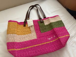 （分類：）位於 。 由 bingeshang 提交（商品編號 1337965842，圖片 1）。簡介： 。