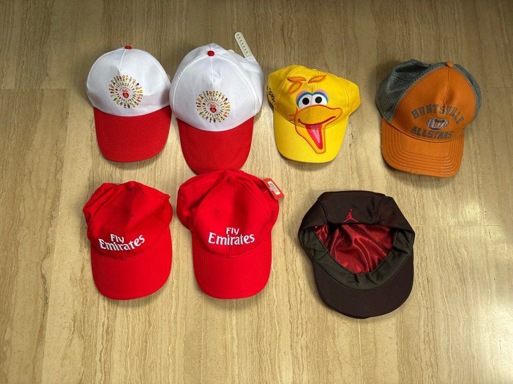 Assorted caps (Category: Caps & Hats) located in Singapore. Submitted by judeluo (Listing ID 1337985101, Image 2). Description: .