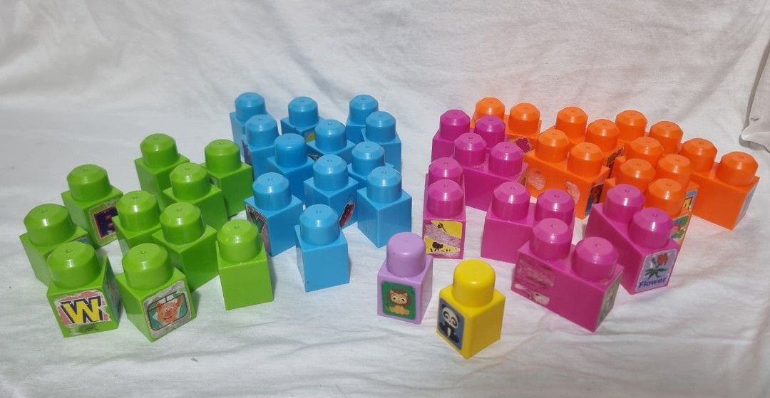 Big blocks take all (Category: Lego & Building Sets) located in Marikina City. Submitted by andreah2931 (Listing ID 1338095097, Image 1). Description: .