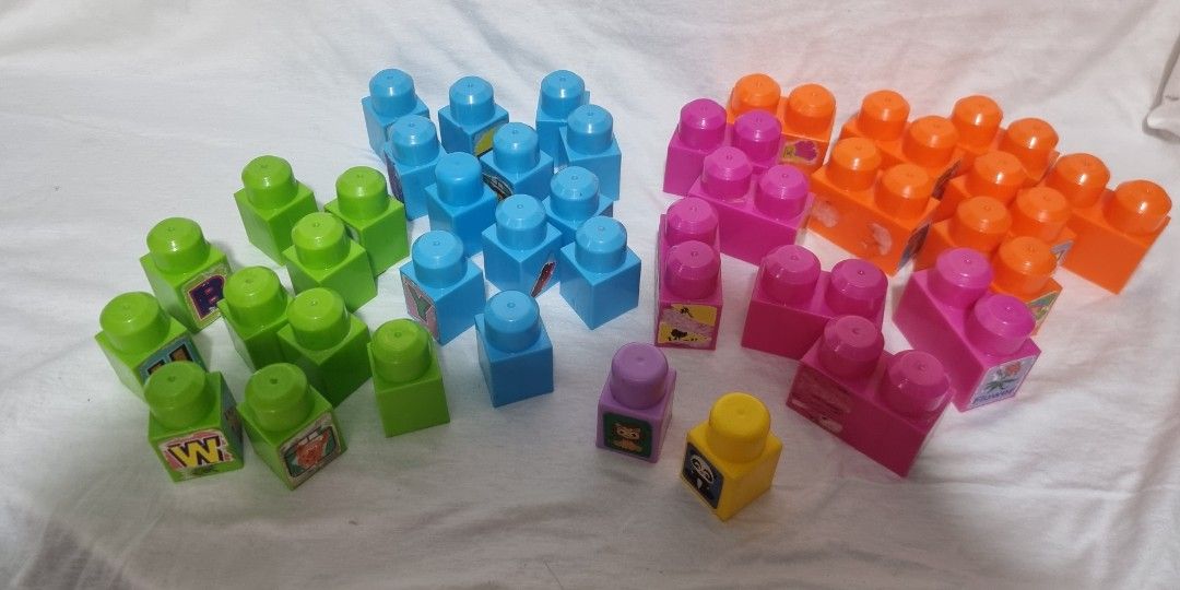 Big blocks take all (Category: Lego & Building Sets) located in Marikina City. Submitted by andreah2931 (Listing ID 1338095097, Image 3). Description: .