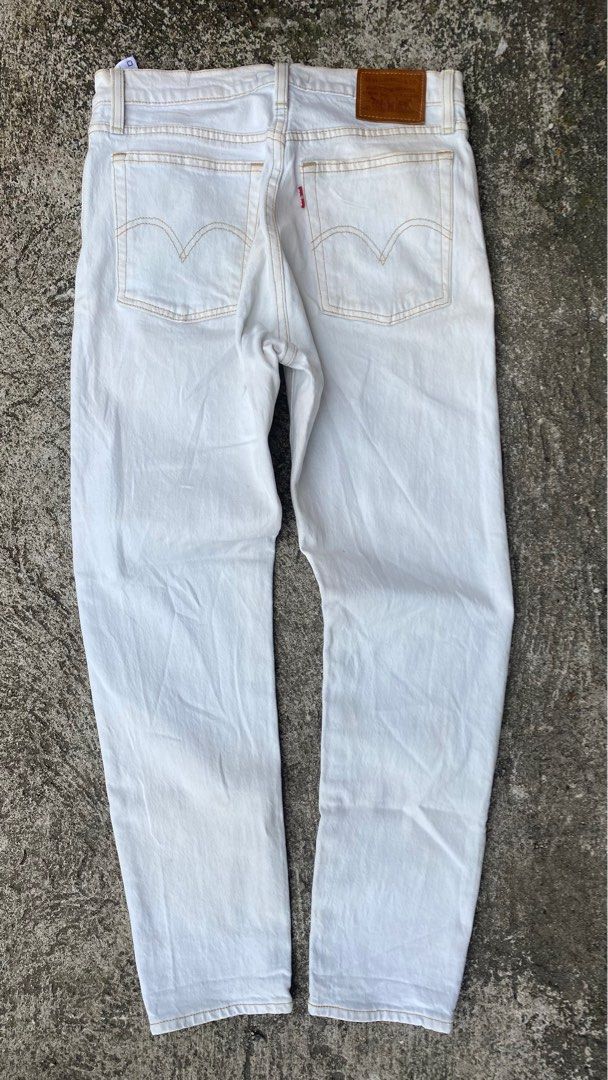 Big E Levis Jeans button Fly size 30 (Category: Jeans) located in Norzagaray. Submitted by huesteal (Listing ID 1338010453, Image 1). Description: .