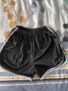 (Category: ) located in . Submitted by tote_it (Listing ID 1337978272, Image 1). Description: .