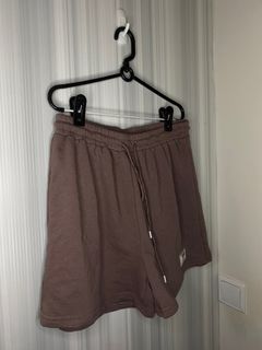 (Category: ) located in . Submitted by kangaroozo (Listing ID 1338063917, Image 1). Description: .