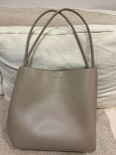 （分類：）位於 。 由 bewilder 提交（商品編號 1338032081，圖片 1）。簡介： 。