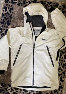 (Category: ) located in . Submitted by zulthrift_ (Listing ID 1338019654, Image 1). Description: .