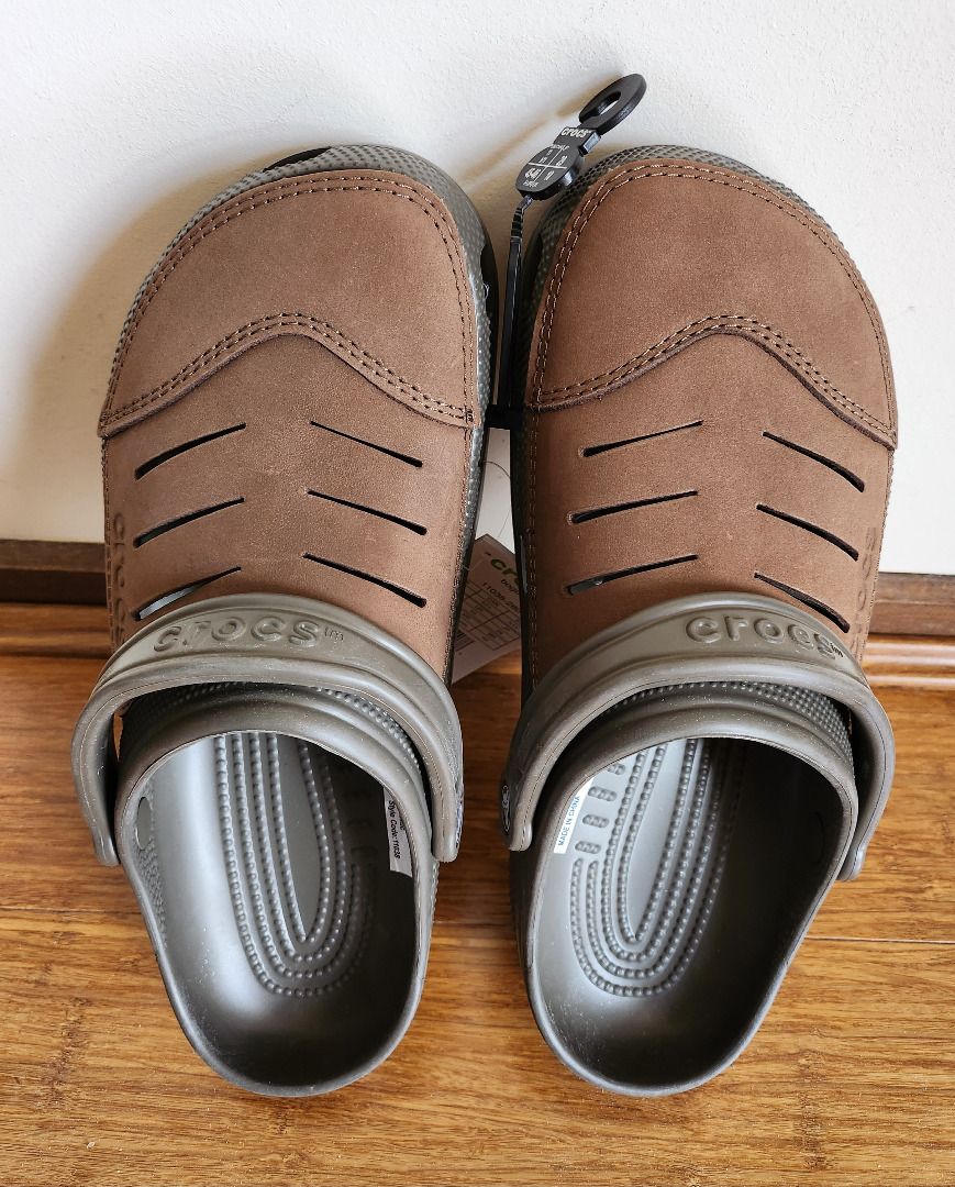 Crocs MEN Bogota Leather Clog Chocolate US M11 UK10