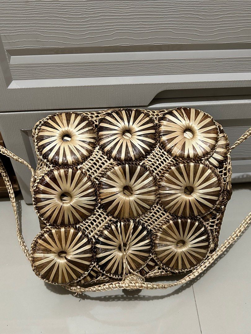 Cute abaca bag for beach trips (Category: Cross-body Bags) located in Manila. Submitted by sicataf (Listing ID 1337935289, Image 1). Description: Very cute and very spacious! Can be used for the beach/date nights! Shipping via lalamove/grab/aks c/o buyer. Payment - gcash or bank transfer.