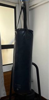 (Category: ) located in . Submitted by guardupboxing (Listing ID 1338047169, Image 1). Description: .
