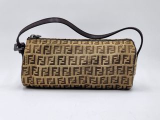 (Category: ) located in . Submitted by designercollectibles.com.au (Listing ID 1337968848, Image 1). Description: .