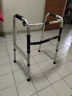 (Category: ) located in . Submitted by weexdd (Listing ID 1338046891, Image 1). Description: .