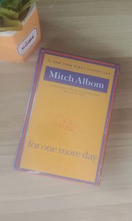 (Category: ) located in . Submitted by bookwormsite (Listing ID 1338116276, Image 1). Description: .