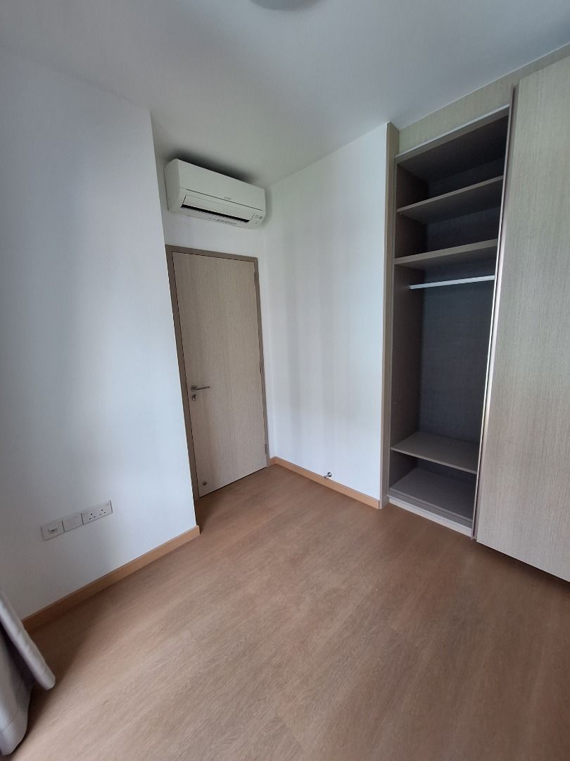 For Sale: 2-Bedroom Condo at Treasure at Tampines62863073495299114