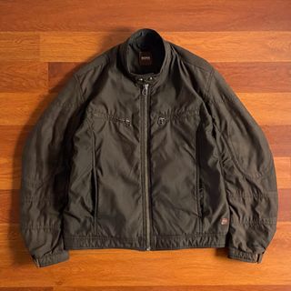 (Kategori: ) berada di . Dikirim oleh everybody.jkt (ID iklan 1338098504, Gambar 1). Deskripsi: .