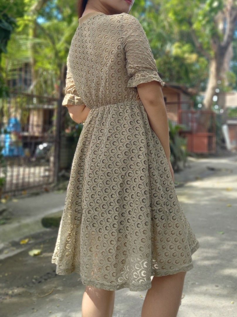 Matcha & Brown Lace Dress (Category: Dresses) located in Cabuyao City. Submitted by thewardrobearchives (Listing ID 1338005048, Image 2). Description: - High quality! - Mukhang layered, but it's not. One piece lang siya hehe - with gartered waistband Clothing Notes: ▪︎This is PRELOVED. ▪︎Items are already washed but you may wash it again for safety purposes. ▪︎Items have no issues otherwise, stated. ▪︎The color may vary due to lighting. ▪︎If when