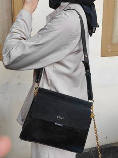(Kategori: ) berada di . Dikirim oleh bbbeautyseller (ID iklan 1337933565, Gambar 1). Deskripsi: .