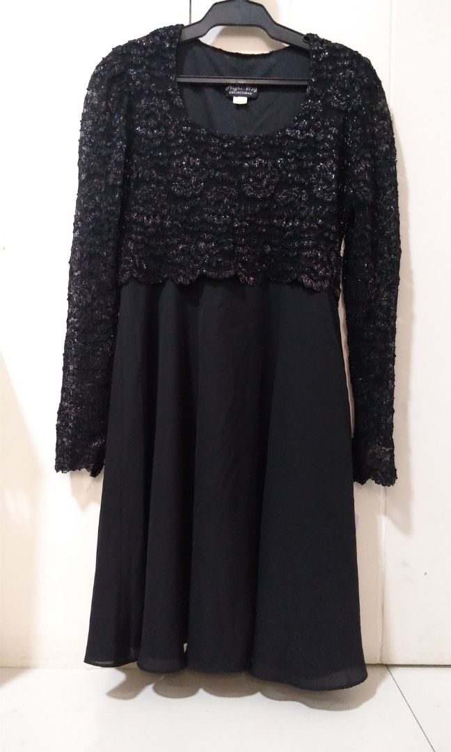Night Way Collections Laced dress (Category: Evening dresses & gowns) located in Quezon City. Submitted by car03 (Listing ID 1337937705, Image 1). Description: long sleeves laced dress black color never been used.