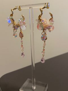 （分類：）位於 。 由 gold2233 提交（商品編號 1337942489，圖片 1）。簡介： 。