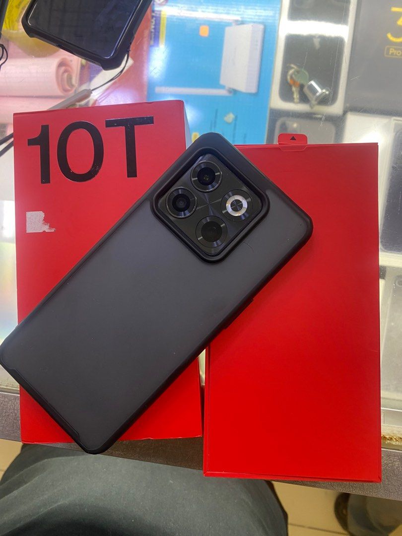 Secondhand One Plus 10T (5g). 16/256gb (Category: Android Others) located in Manila. Submitted by orlandotub99548 (Listing ID 1337988560, Image 3). Description: Secondhand One Plus 10T (5g) 16/256gb Makinis complete See pic for more details 📌we accept gcash 📌we accept banktrans 📌we accept credit card 📌we accept ggives 📌we do cod door to door 📌we ship nationwide via LBc trans For more info and inquiry Pls contact# 09277368323/09673157499 Or 