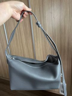 (Category: ) located in . Submitted by tan_sl (Listing ID 1337993861, Image 1). Description: .