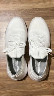 (Category: ) located in . Submitted by jasonlim9293 (Listing ID 1337948202, Image 1). Description: .